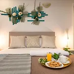 Tortuga Dafni Bay Diver's Paradise By 