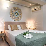 Tortuga Dafni Bay Diver's Paradise By 