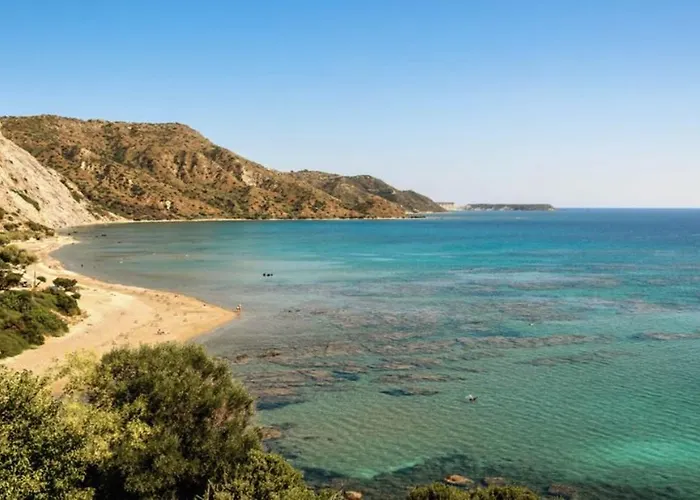 Tortuga Dafni Bay Diver's Paradise By 